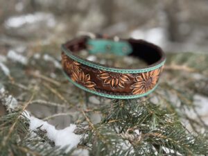 Sunflower Tooled Dog Collar - Large - Image 4