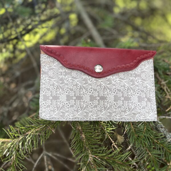 Horn Pouch - Burgundy